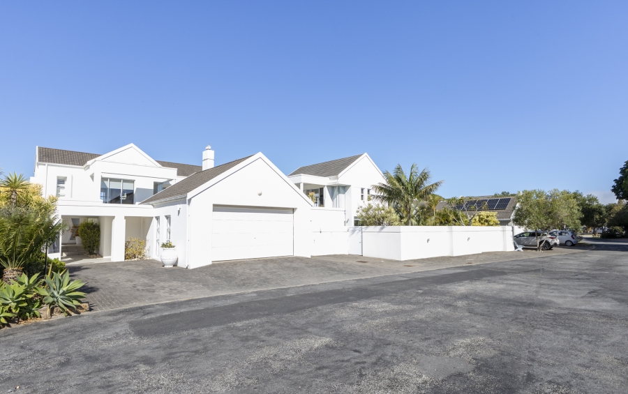 6 Bedroom Property for Sale in Royal Alfred Marina Eastern Cape